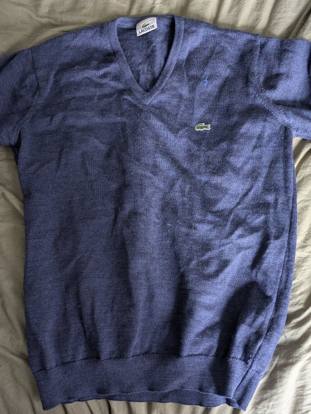 Lacoste 100% Wool Sweater Size Small (3)